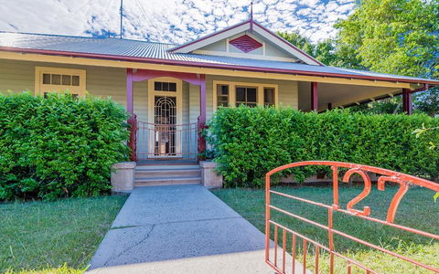 Ithaca - Australia Accommodation 1