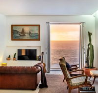 Im living in a dream - Cliffside Penthouse - Australia Accommodation