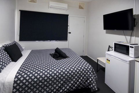 Jabiru Motel - Australia Accommodation 1