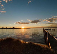 Jetty Views - Water views on Raymond island - Australia Accommodation