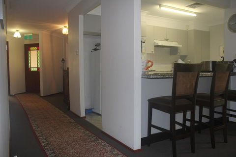 JOHN HUNTER B&B - Australia Accommodation 2