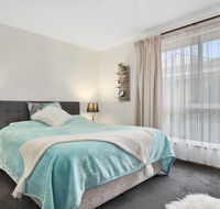Josie Villa - Beautiful West Burnie Long or short term - Australia Accommodation