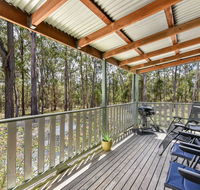Kangaroo Cottage - cute Accom in bushland setting - Australia Accommodation