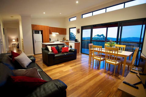 Karrak Reach Forest Retreat - Australia Accommodation 2