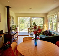 Katoomba Falls Cottage - Australia Accommodation