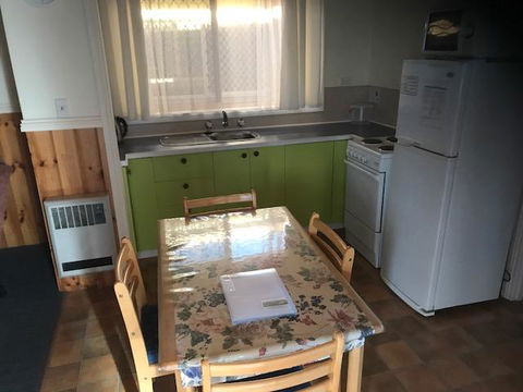 Kellraine Holiday Units - Australia Accommodation 0