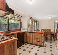 Kennington Cottage - Australia Accommodation
