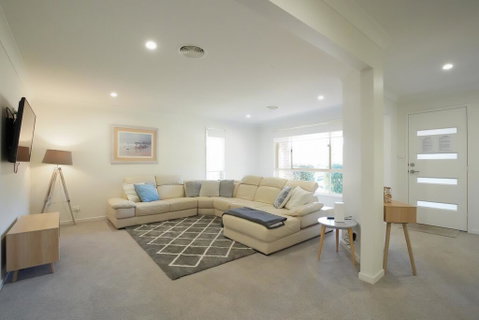Kentia Drive 28 - Australia Accommodation 1