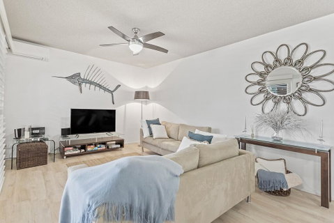 Kiah Unit 14 53 Victoria Parade - Australia Accommodation 0