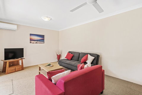 Kiah Unit 18 53 Victoria Parade - Australia Accommodation 1