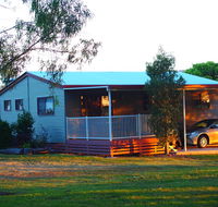 Killarney View Cabins and Caravan Park - Australia Accommodation