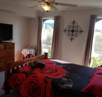 Kings Cottage - Australia Accommodation