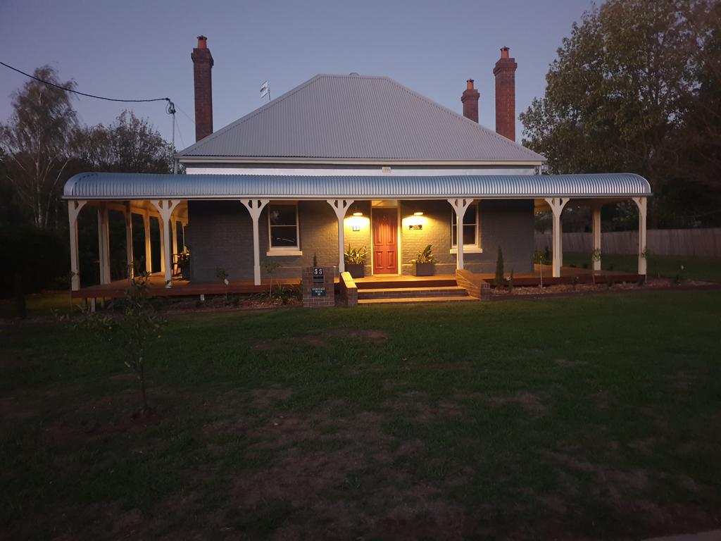 Riverview NSW Australia Accommodation