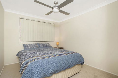 KINGSCLIFF HOLIDAY HOME ON THE HILL - SYD'S VIEW - Australia Accommodation 2