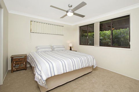 KINGSCLIFF HOLIDAY HOME ON THE HILL - SYD'S VIEW - Australia Accommodation 1