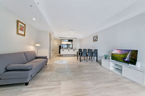 KOZYGURU HAYMARKET SYDNEY CITY VIEW 2 BED STUNNING APT NHA178-1206 - Australia Accommodation 0