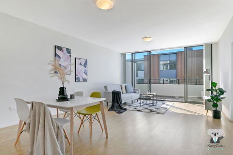 KOZYGURU NORTH RYDE MACQUARIE PARK 2 BEDROOM APT + FREE PARKING NNR009 - Australia Accommodation 1
