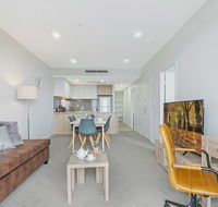 KOZYGURU PARRAMATTA CBD LUXURY 2 BED APT  FREE PARKING NPA011 - Australia Accommodation