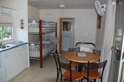 Lake Placid Tourist Park - Australia Accommodation 2