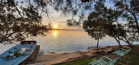 LAKEFRONT And SUNSET HAVEN - Australia Accommodation 1
