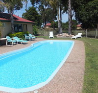Lakes Entrance Country Cottages - Australia Accommodation