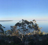 Lakescapes Cottage - 180 Degree Panoramic Views - Australia Accommodation