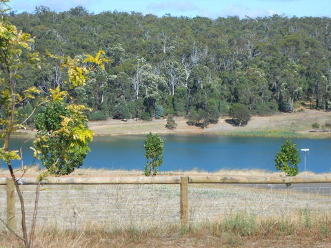 Lakeview - Australia Accommodation 0