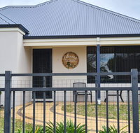 Lakeview Getaway - Australia Accommodation