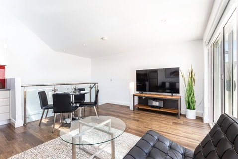 Leichhardt Self-Contained Modern One-Bedroom Apartment (9NOR) - Australia Accommodation 1