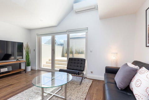 Leichhardt Self-Contained Modern One-Bedroom Apartment (9NOR) - Australia Accommodation 2