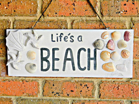 LIFE'S A BEACH - Australia Accommodation 2