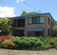 Light Airy 1st Floor Unit - Marbrin Close Bellara - Australia Accommodation