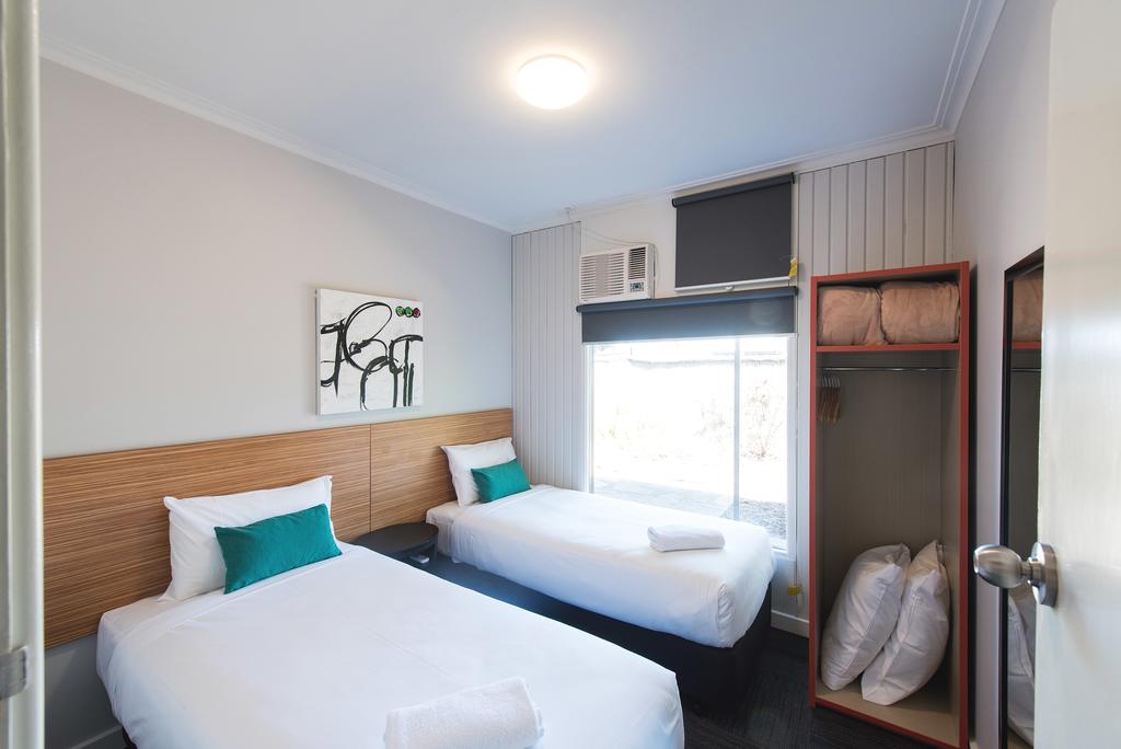 Seaton SA Australia Accommodation