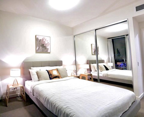 Lucid Apartment South Brisbane - Australia Accommodation 1