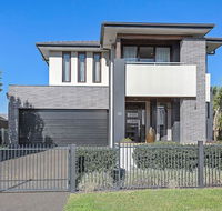 Luxury Brand New Home - Australia Accommodation