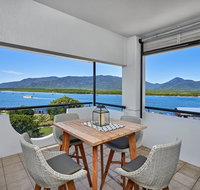 Luxury Cairns Penthouse Apt with Ocean Views 903 - Australia Accommodation