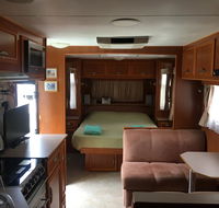 luxury caravan - Australia Accommodation