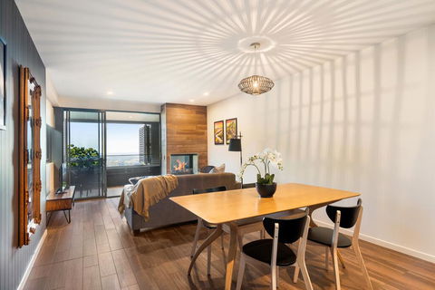 Luxury Hinterland Retreat - Family Suite With Hinterland And Ocean Views - Australia Accommodation 3