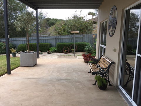 Lyreen's Apartment - Australia Accommodation 2
