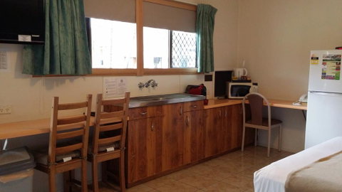 Mackay Motor Inn - Australia Accommodation 2