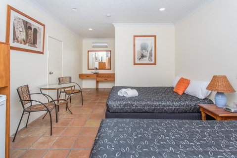 Mackay Rose Motel - Australia Accommodation 2