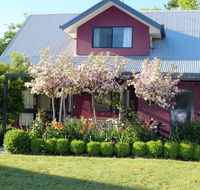 Magenta Cottage - Australia Accommodation