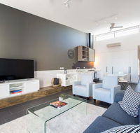 Magnificent Apartment  FREE car park near CBD - Australia Accommodation