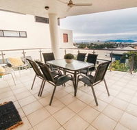Magnificent Location with Amazing Views - Australia Accommodation
