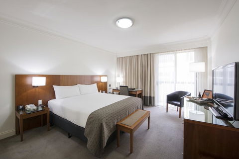 Majestic Roof Garden Hotel - Australia Accommodation 0