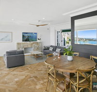 Manly Panorama - Northern Beaches Holiday House - Australia Accommodation