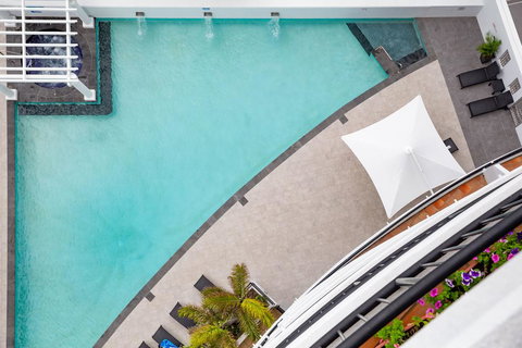Mantra Coolangatta Beach - Australia Accommodation 3