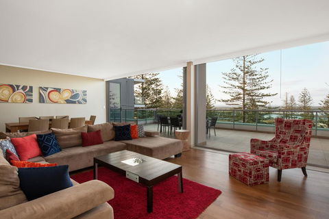 Mantra The Observatory - Australia Accommodation 1