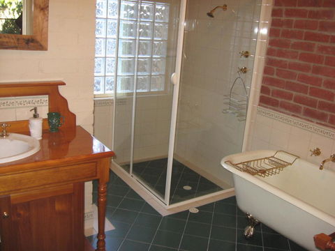 Marananga Cottages - Australia Accommodation 3