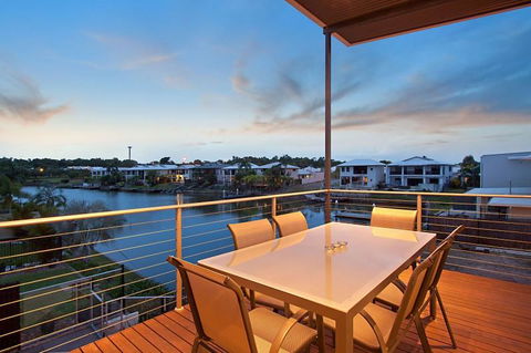 Marina Views Townhouse - Australia Accommodation 1